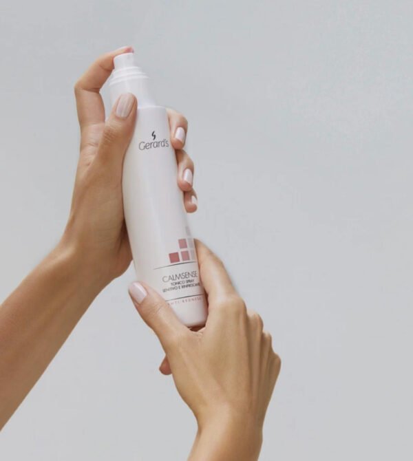 GERARD'S CALMSENSE SOOTHING AND REFRESHING TONER SPRAY 200ml